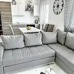 Apartment Brand New 2 Bed, 1 Bath